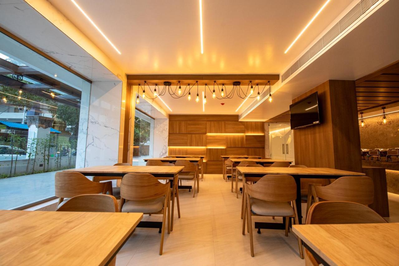 Rathna Residency - Near Us Consulate Hotell Chennai Exteriör bild