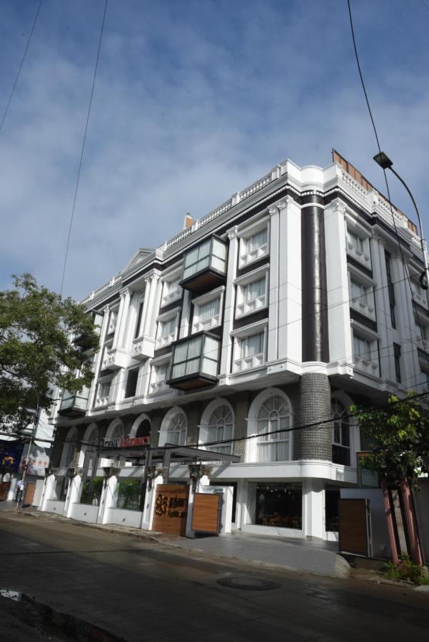 Rathna Residency - Near Us Consulate Hotell Chennai Exteriör bild