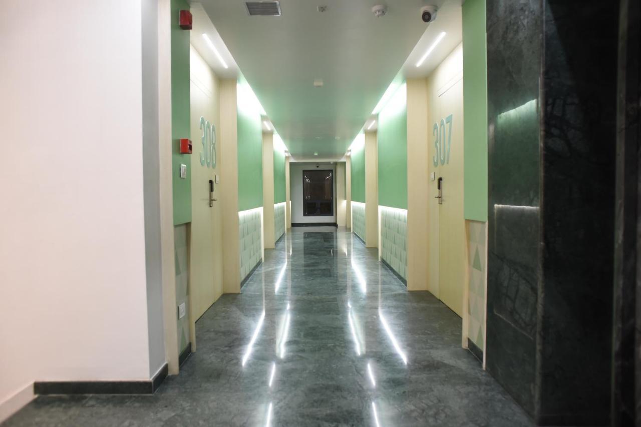 Rathna Residency - Near Us Consulate Hotell Chennai Exteriör bild